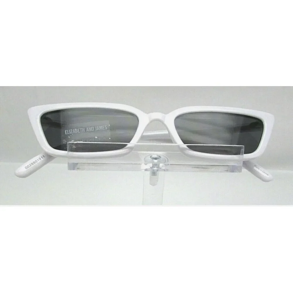 elizabeth and james white Small Rectangle frame black lens sunglasses wg01su03
